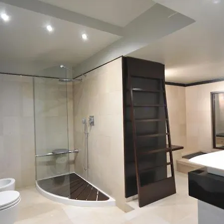 Bed & Breakfast Gatto Bianco House Bari