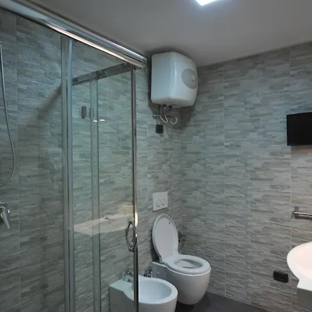 Gatto Bianco House 3* Bari