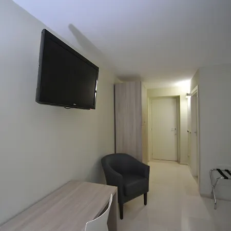 Bed and Breakfast Gatto Bianco House Μπάρι