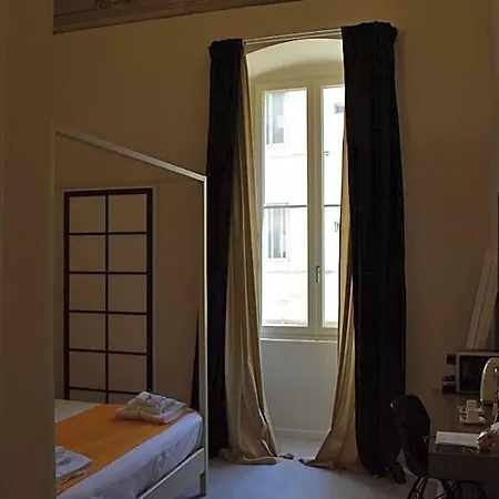 Gatto Bianco House 3*