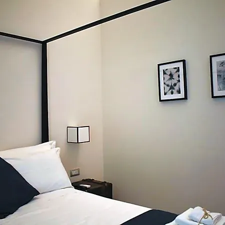 Bed and Breakfast Gatto Bianco House