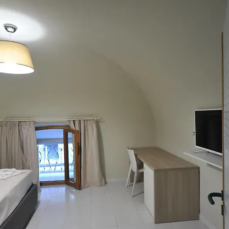 Gatto Bianco House