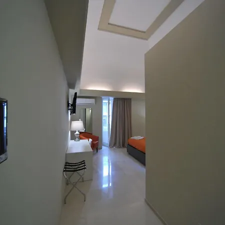 Gatto Bianco House Bed and Breakfast Μπάρι