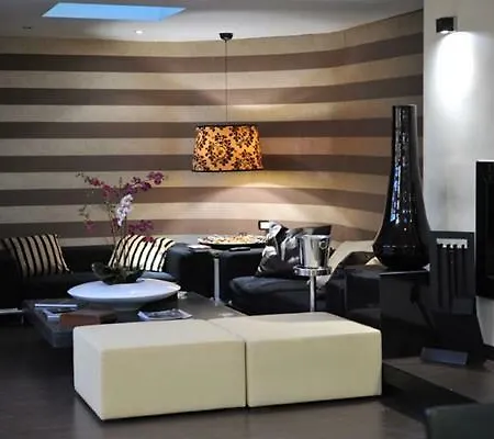 Gatto Bianco House 4* 바리