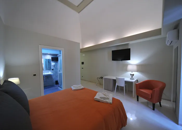 Bed & Breakfast Gatto Bianco House 4*