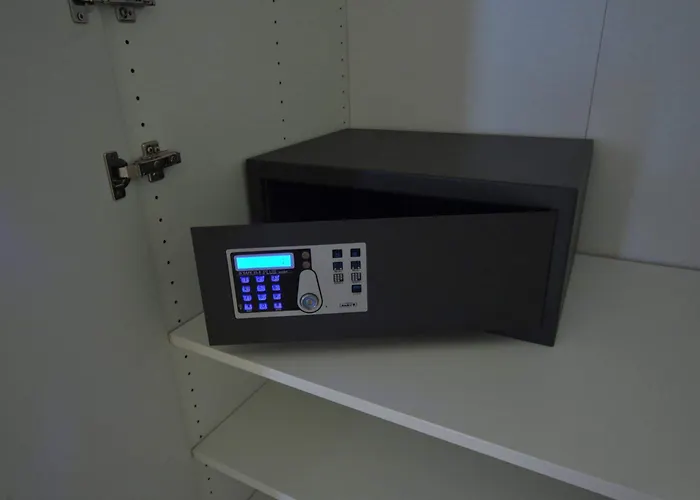 Bed & Breakfast Gatto Bianco House Bari