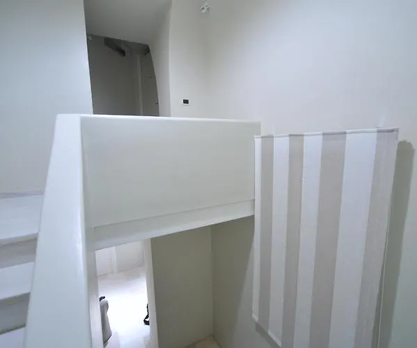 Bed & Breakfast Gatto Bianco House Bari