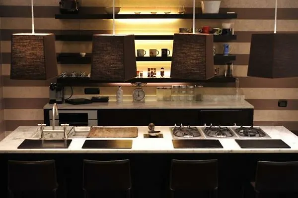 Bed & Breakfast Gatto Bianco House 4*