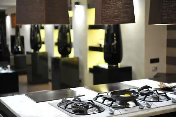 Gatto Bianco House ベッド・アンド・ブレックファスト 4*